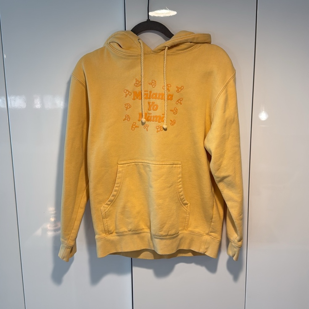 Kahomeilani Hoodie - Mālama Yo Māmā